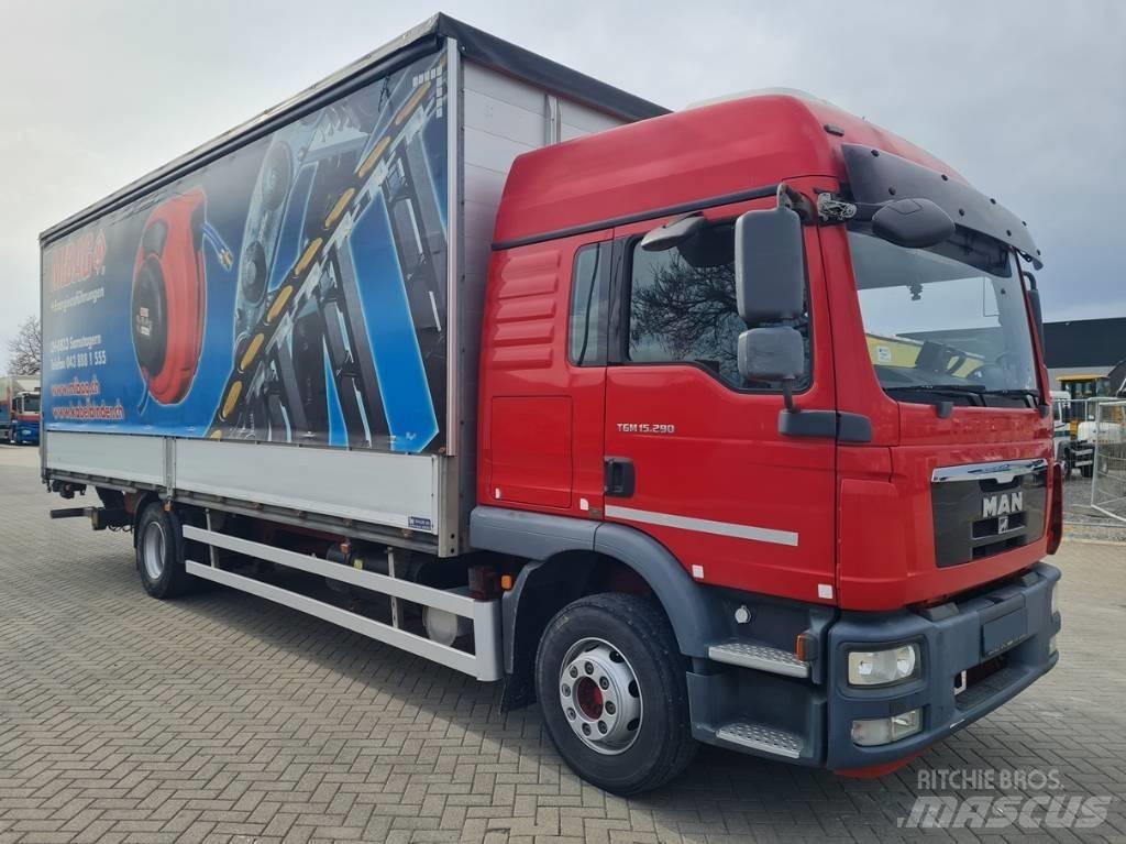 MAN 15.290 / 7.7m / LIFT 篷布卡車