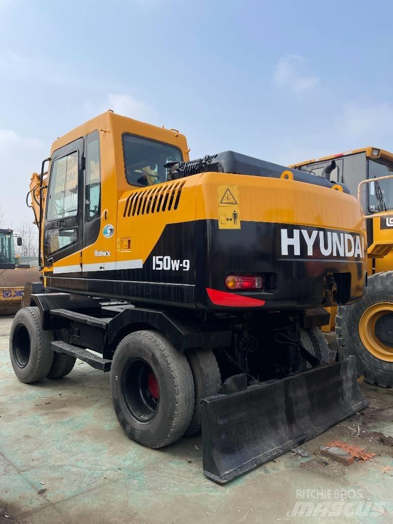 Hyundai R150W 旋轉式挖土機/掘鑿機/挖掘機