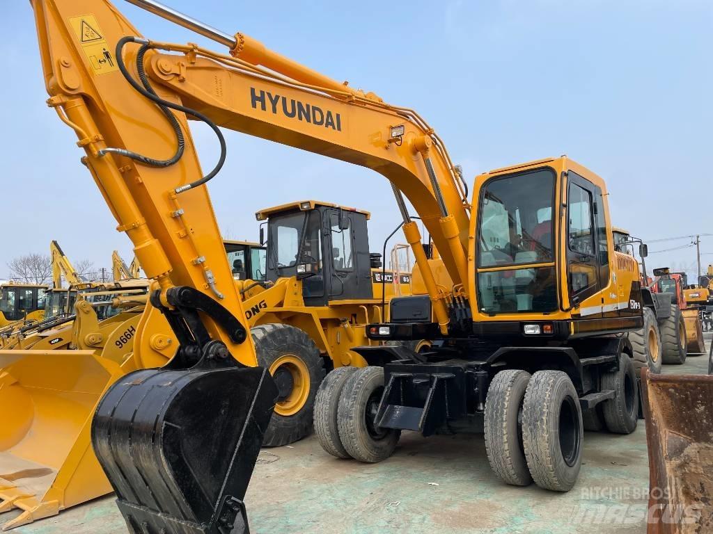 Hyundai R150W 旋轉式挖土機/掘鑿機/挖掘機