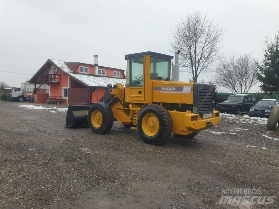 Volvo BM L50C 輪胎式裝載機