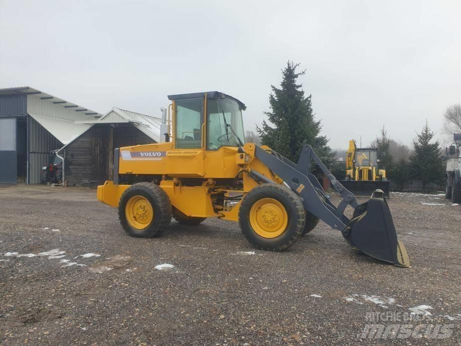 Volvo BM L50C 輪胎式裝載機