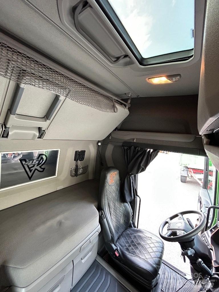 Scania R450 曳引機組件