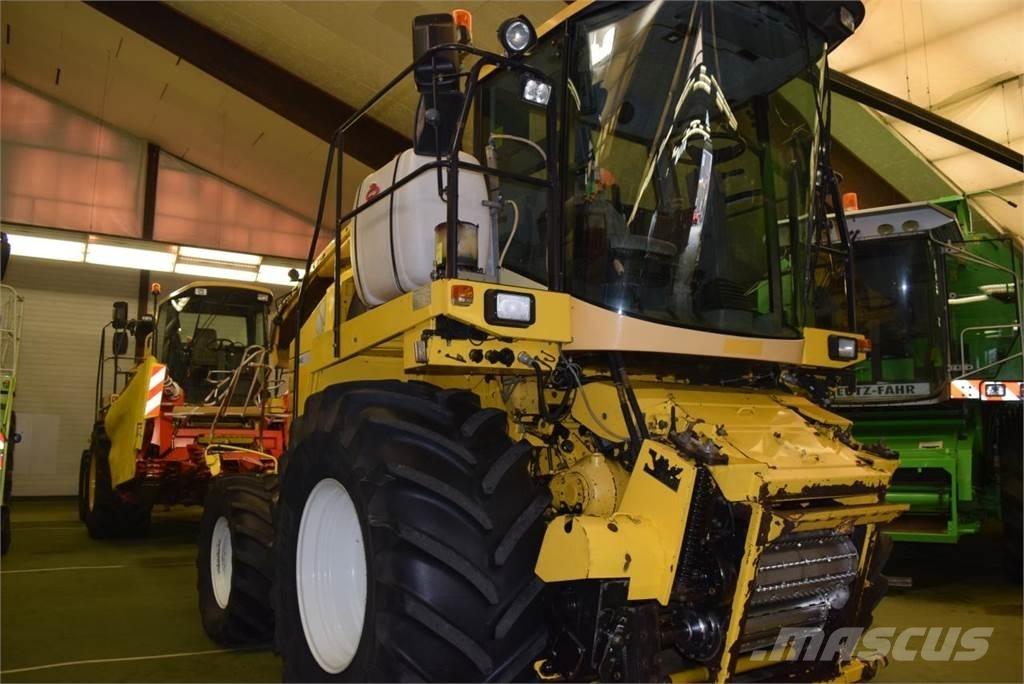 New Holland FX 40 自走式飼料採集機