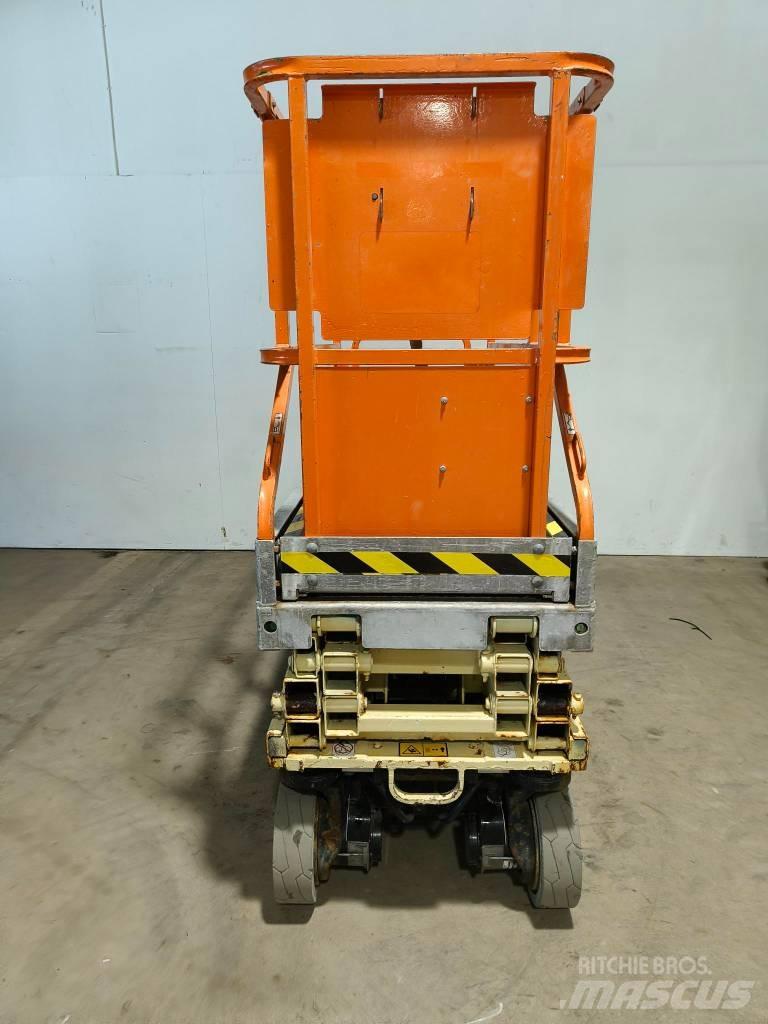 JLG 1930 ES 剪式升降機