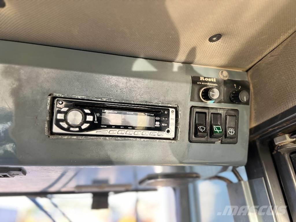 Ammann ASC130 D 單輪滾壓機