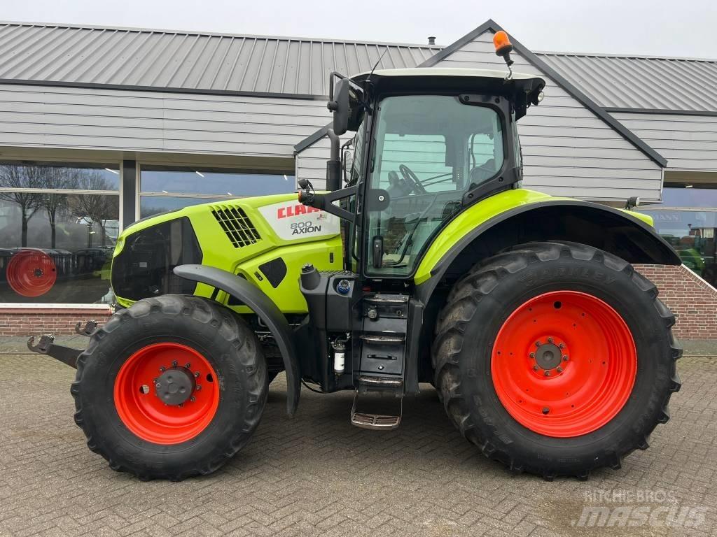 CLAAS Axion 800 Cis 曳引機