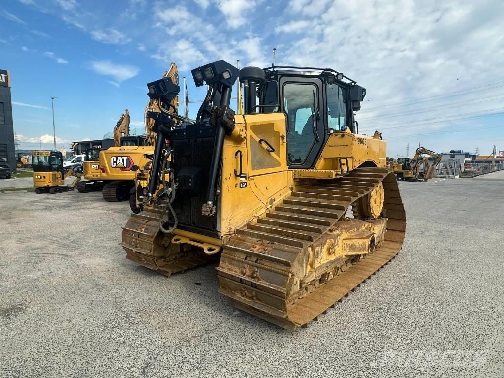CAT D 6 XE 履帶推土機