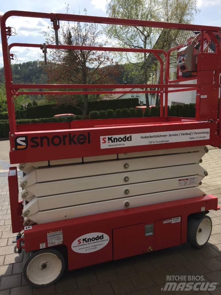 Snorkel S4732E 剪式升降機