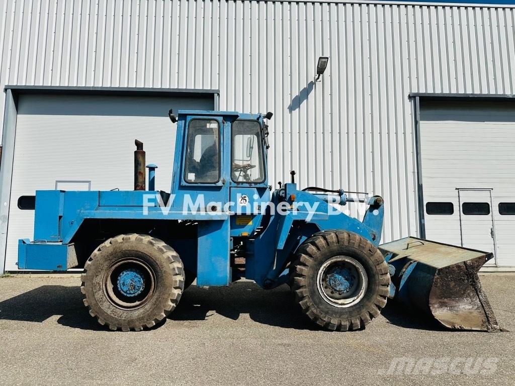 O&K F1310 輪胎式裝載機