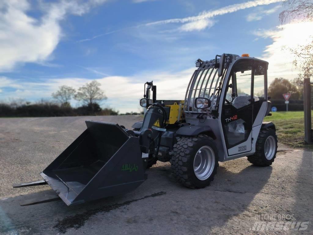 Wacker Neuson TH 412 伸縮臂操作車