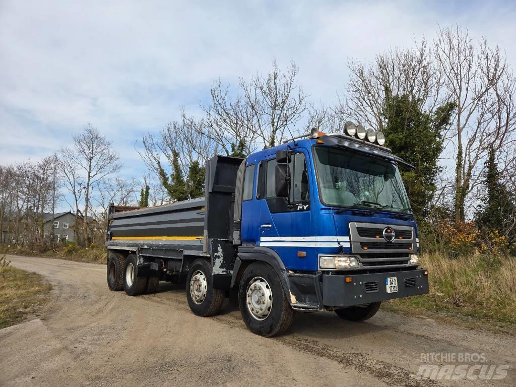 Hino 700 FY 傾卸式卡車