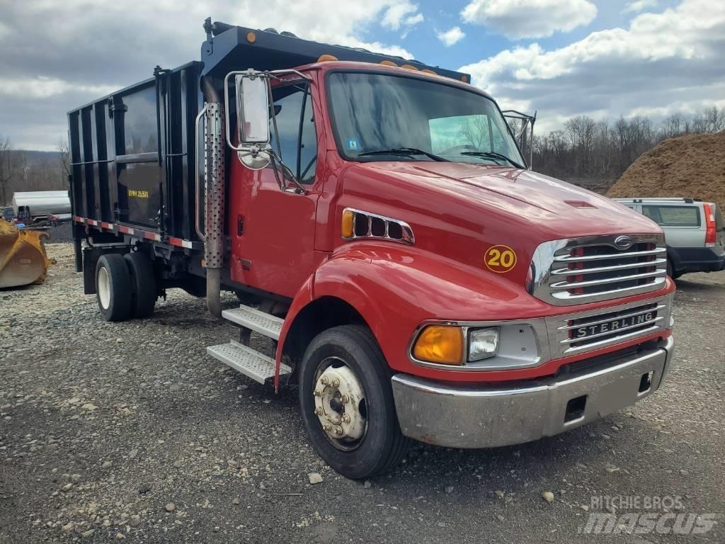 Sterling Acterra 傾卸式卡車