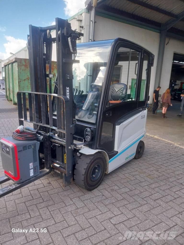 UniCarriers MX 25 電動堆高機
