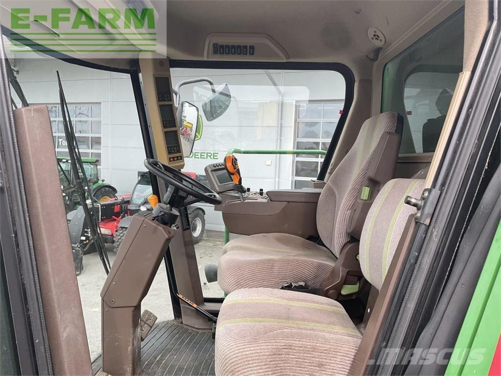 John Deere t560hm 聯合收穫機