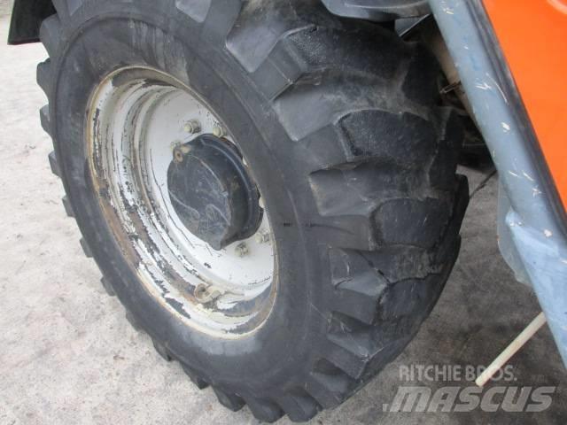JLG 3513PS (303) 伸縮臂操作車
