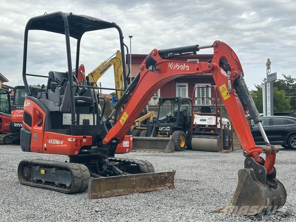 Kubota KX016-4 小型挖土機/掘鑿機<7t(小型挖掘機)