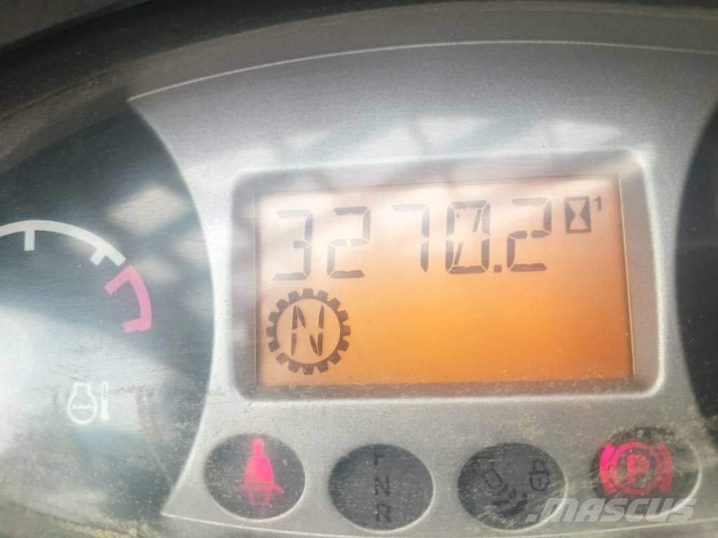 Bobcat TL 35.70 農業用伸縮臂裝載機