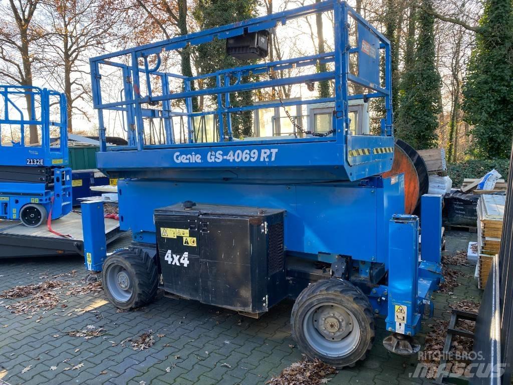 Genie GS 4069 RT 剪式升降機
