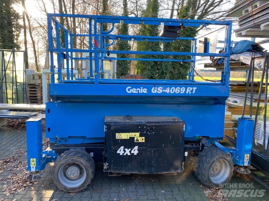 Genie GS 4069 RT 剪式升降機