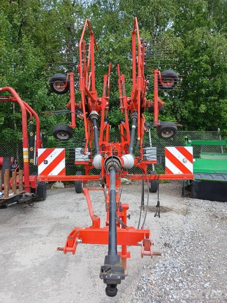 Kuhn GA 6501 堆草機