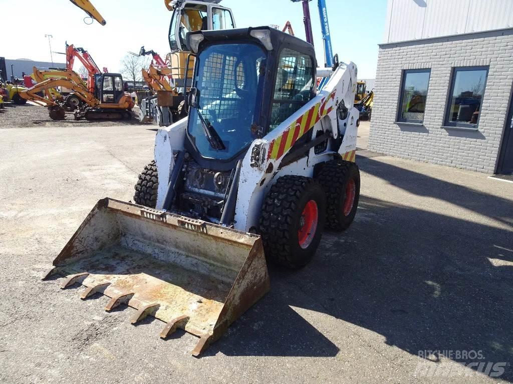 Bobcat S650 滑移轉向裝載機