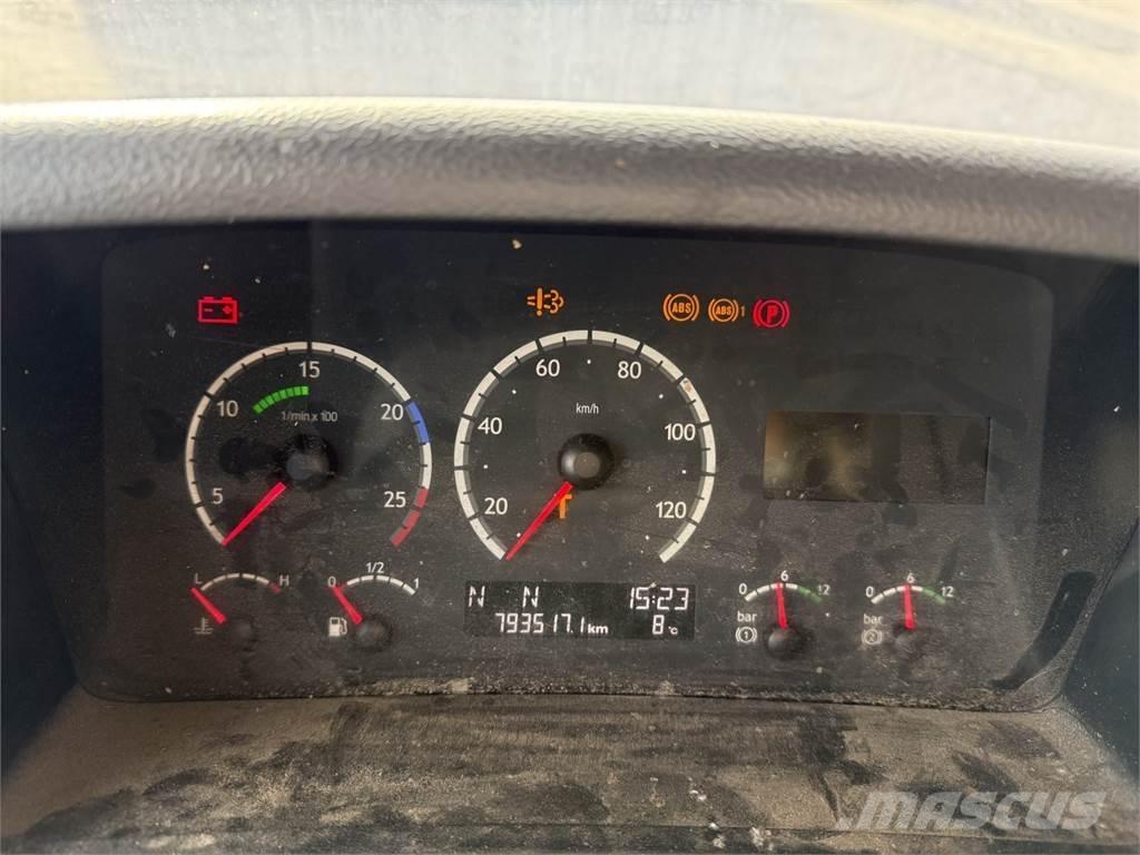 Scania R620 6X4 商用底盤車