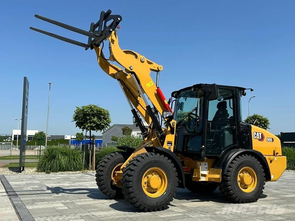 CAT 906 輪胎式裝載機