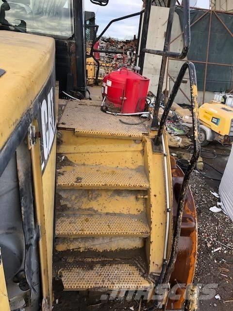 CAT 826 G 土壤壓實機