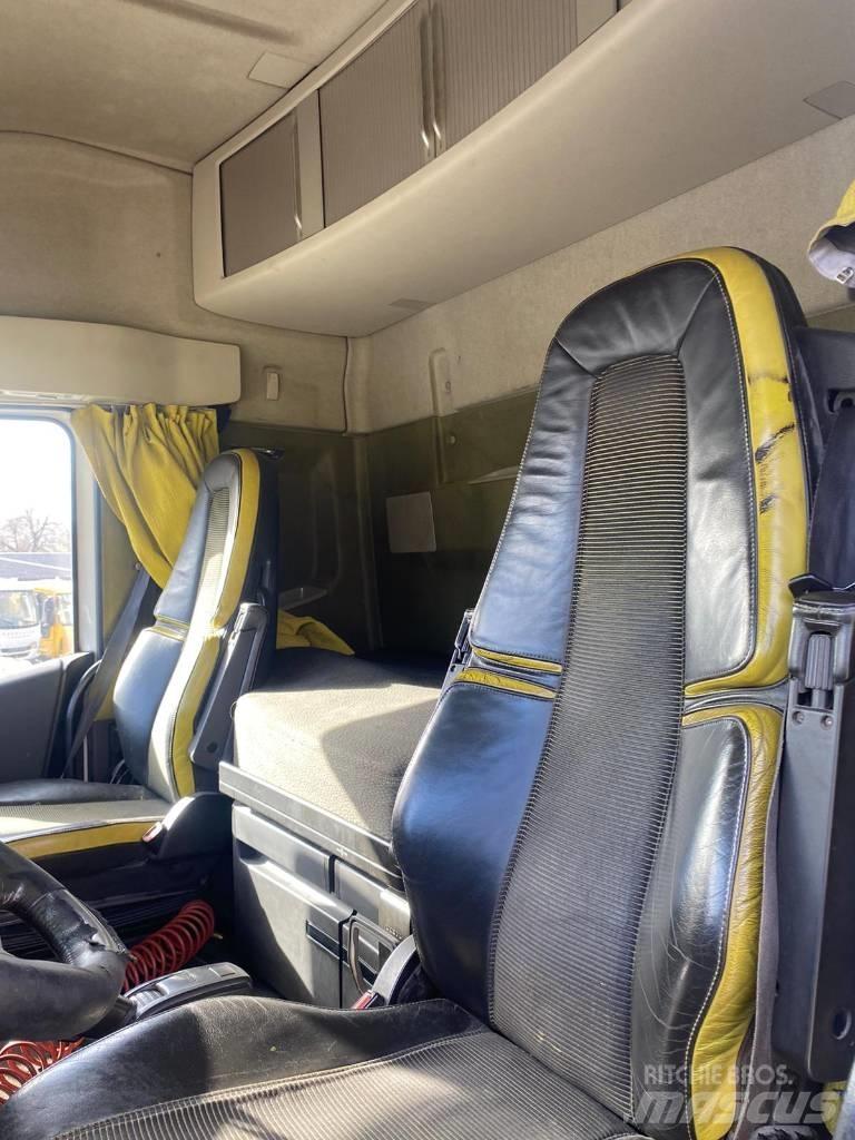 Volvo FH 16 660 平板 / 絞盤 卡車