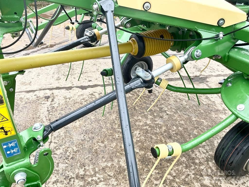 Krone Vendro 560 耙與翻草機