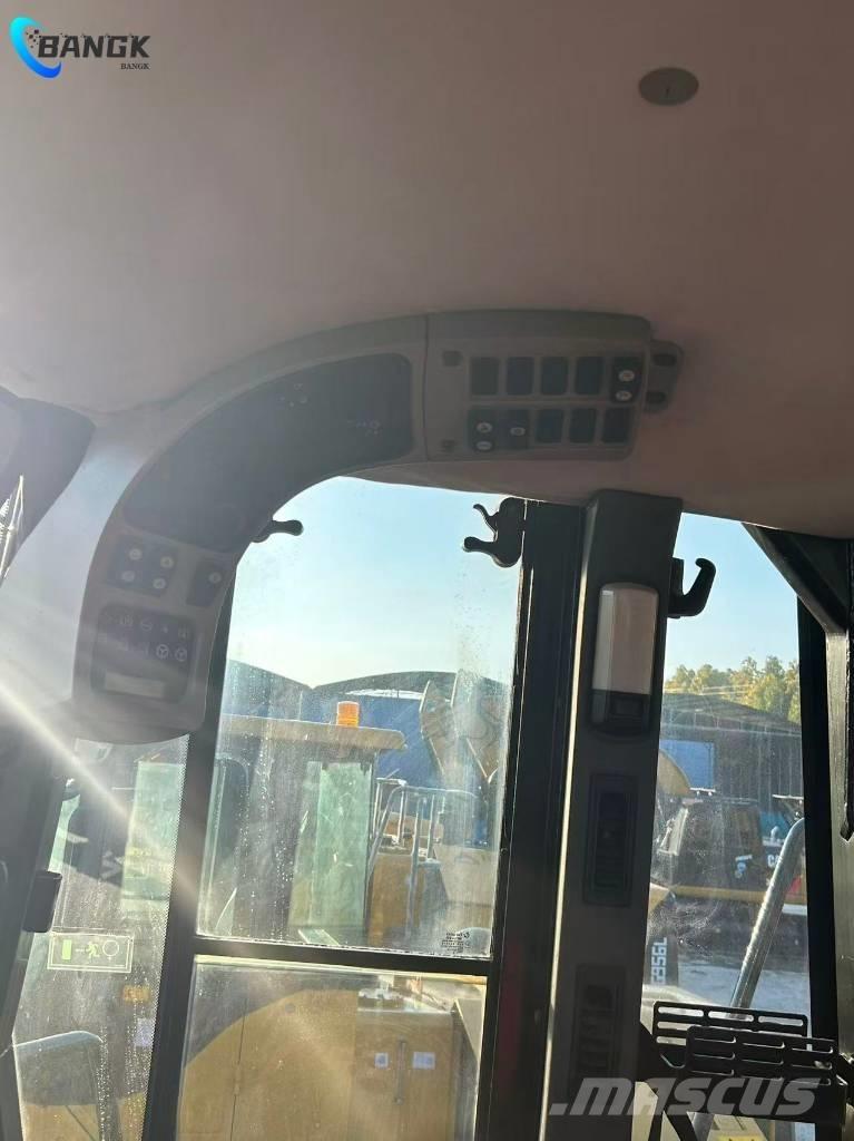 CAT 966 H 輪胎式裝載機