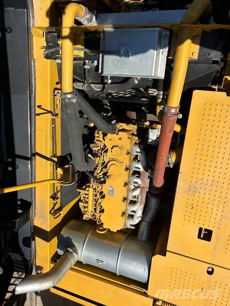 CAT 320D2L 履帶式 挖土機/掘鑿機/挖掘機
