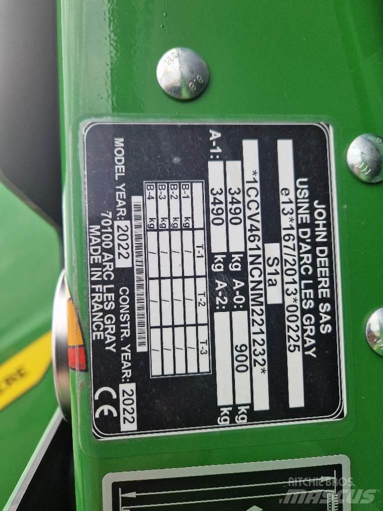 John Deere V461M 圓型牧草打包機