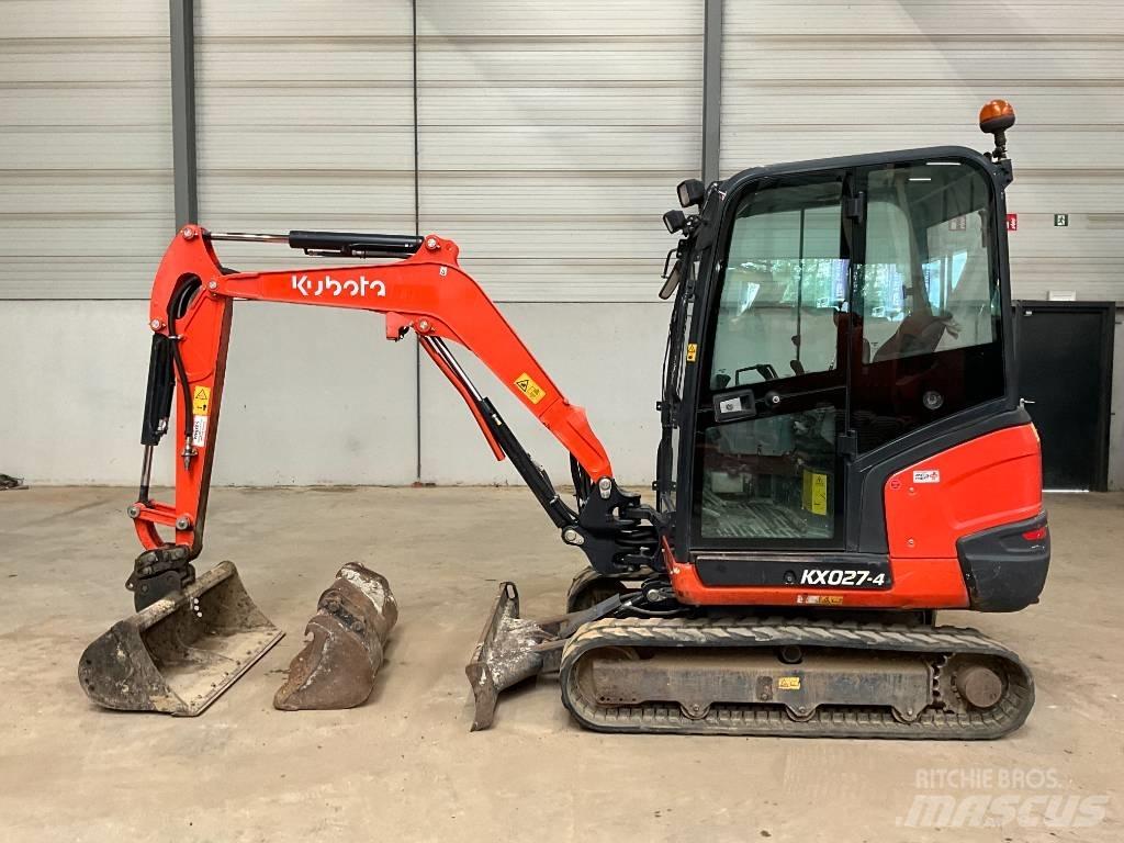 Kubota KX 027-4 小型挖土機/掘鑿機<7t(小型挖掘機)