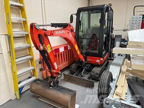 Kubota KX 015-4 小型挖土機/掘鑿機<7t(小型挖掘機)