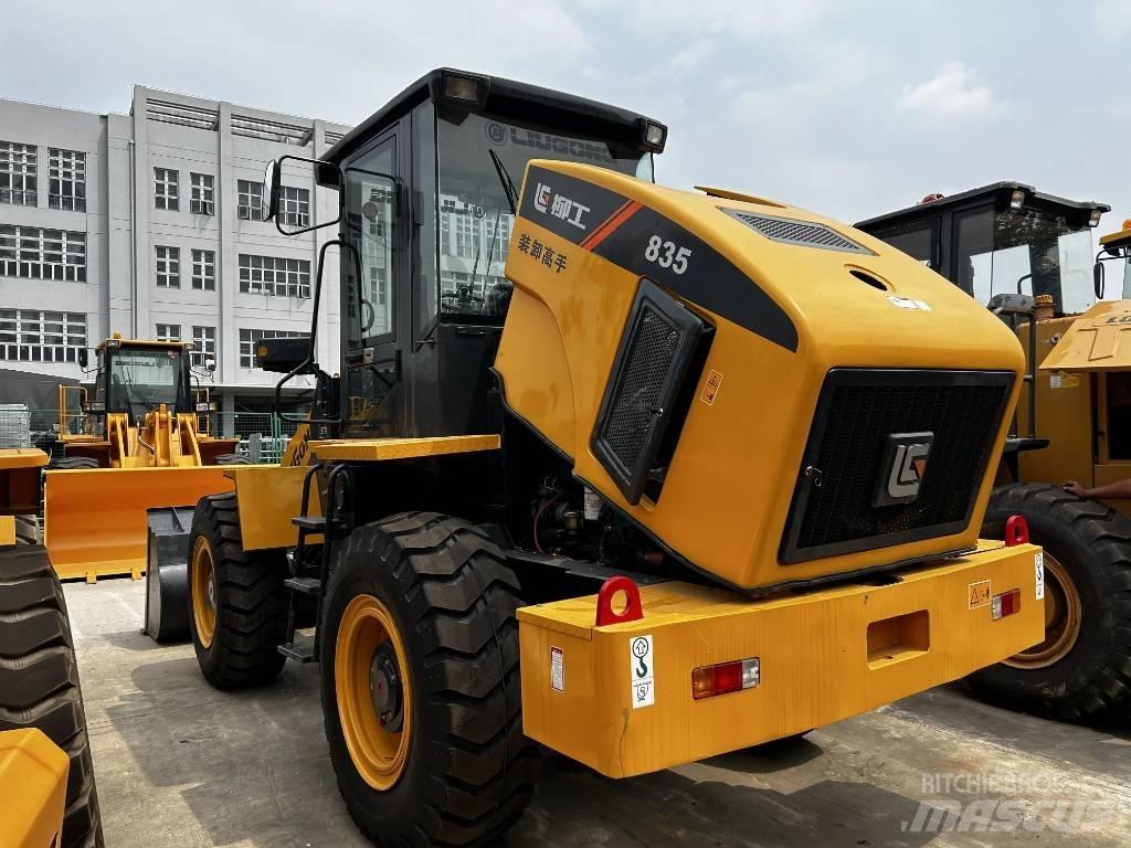 LiuGong 835 輪胎式裝載機