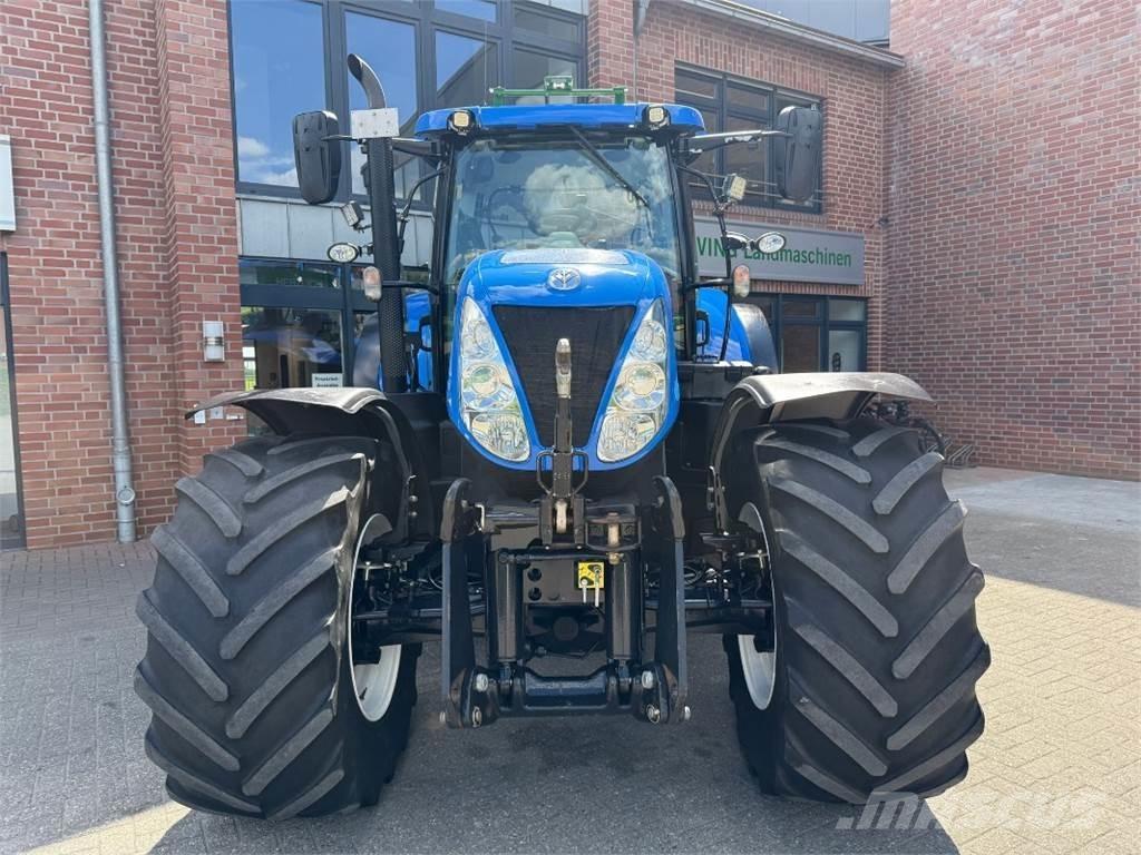 New Holland T7.220 曳引機