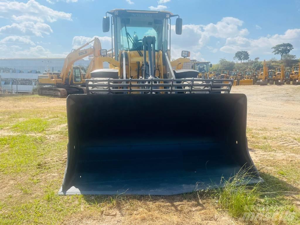 Volvo L 90 F 輪胎式裝載機