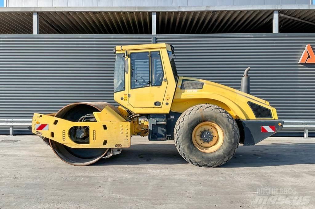 Bomag BW 213 DH-4 單輪滾壓機