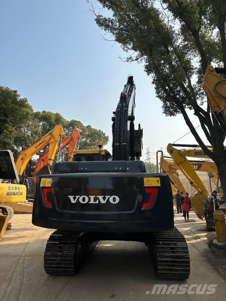 Volvo EC 210 中型挖土機/掘鑿機/挖掘機 7t-12t