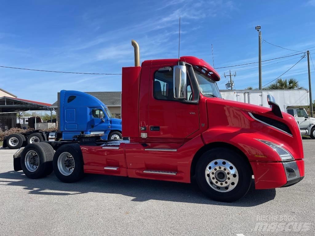 Volvo VNL64T300 曳引機組件