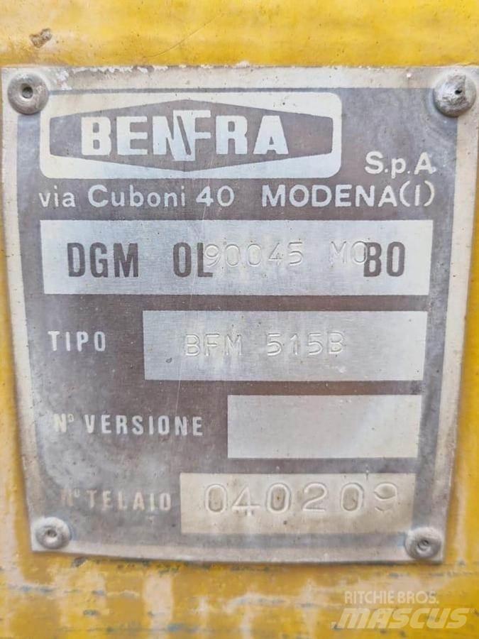 Benfra 515B 輪胎式裝載機