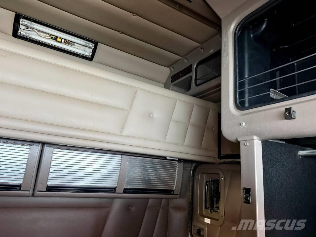 Peterbilt 379 曳引機組件