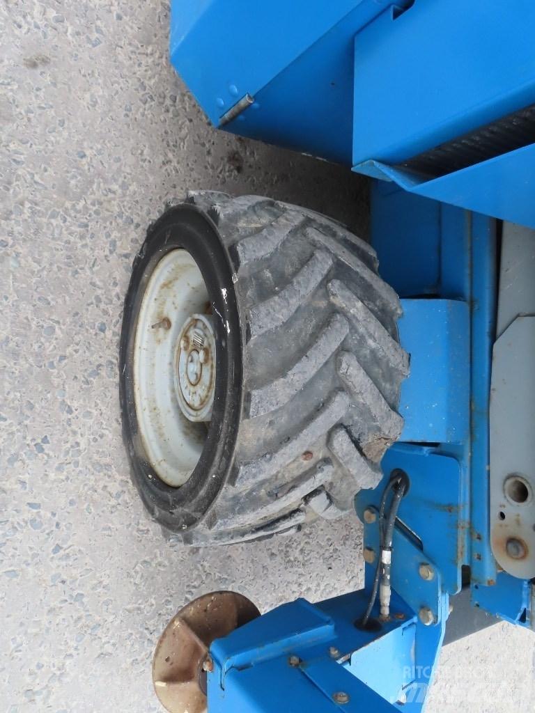Genie GS 3268 RT 剪式升降機