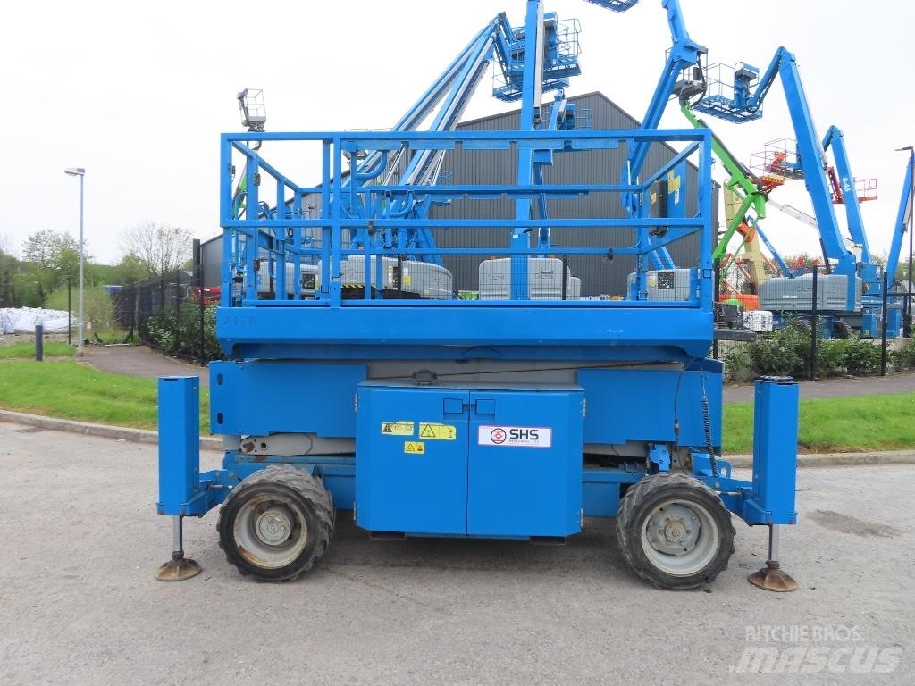 Genie GS 3268 RT 剪式升降機