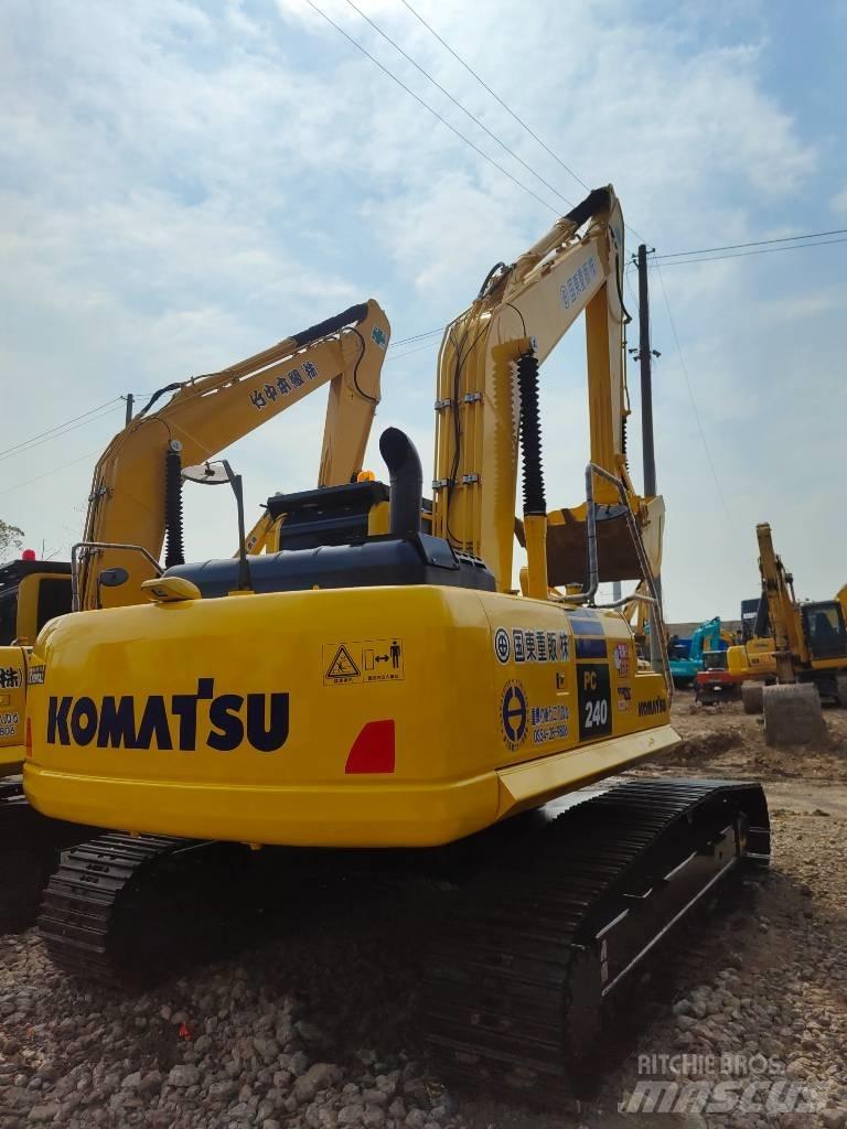 Komatsu PC 240 履帶式 挖土機/掘鑿機/挖掘機