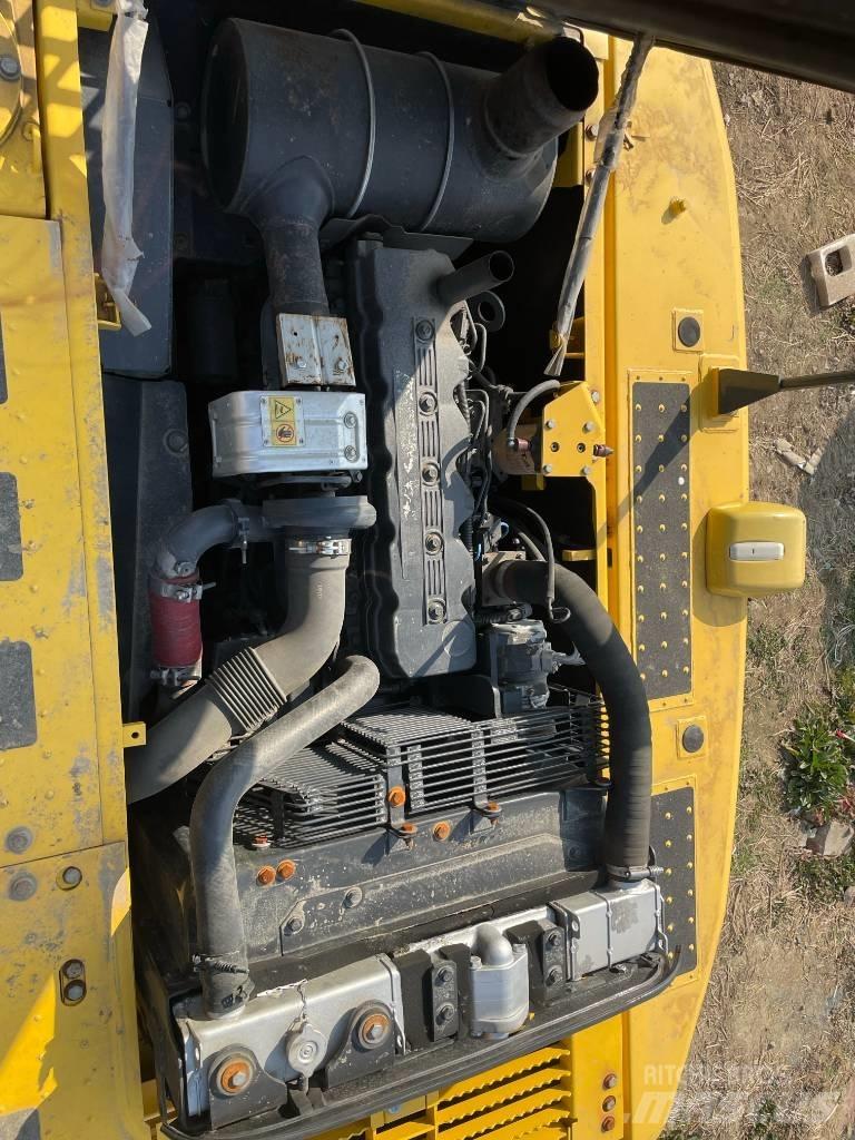 Komatsu 210 履帶式 挖土機/掘鑿機/挖掘機