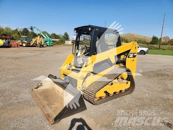 CAT 239D 滑移轉向裝載機