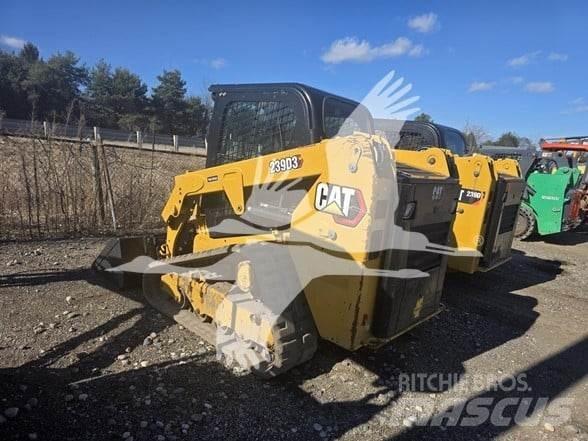 CAT 239D3 滑移轉向裝載機