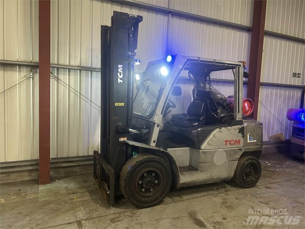 TCM J1F4A40LQ 液化石油氣LPG卡車